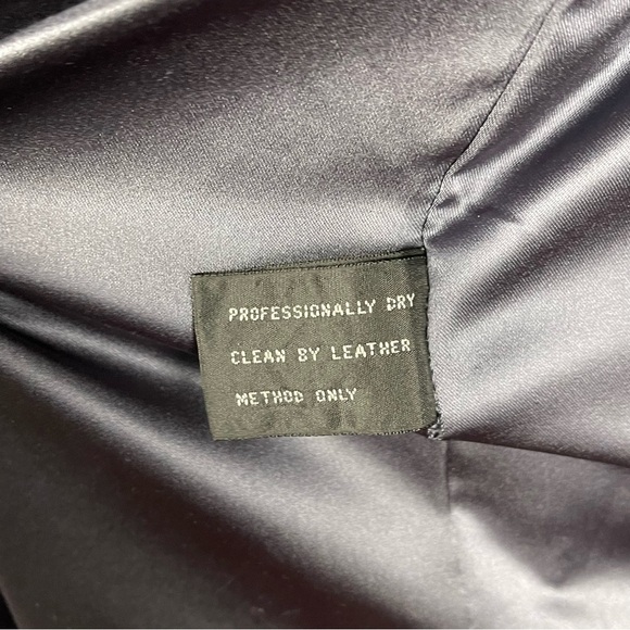 VINTAGE JACQUELINE FERRAR LEATHER NAVY BLUE OVERSIZED DROP SLEEVE 90S 80S JACKET - Picture 16 of 16